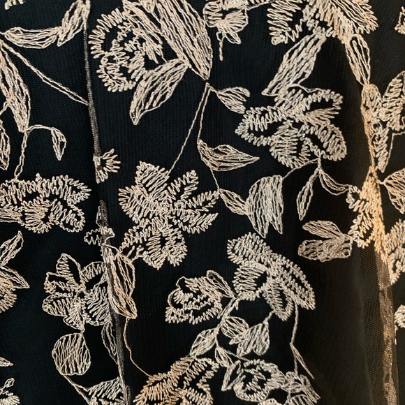 J. Taylor Cocktail Dress ✨✨ - Picture 3 of 4